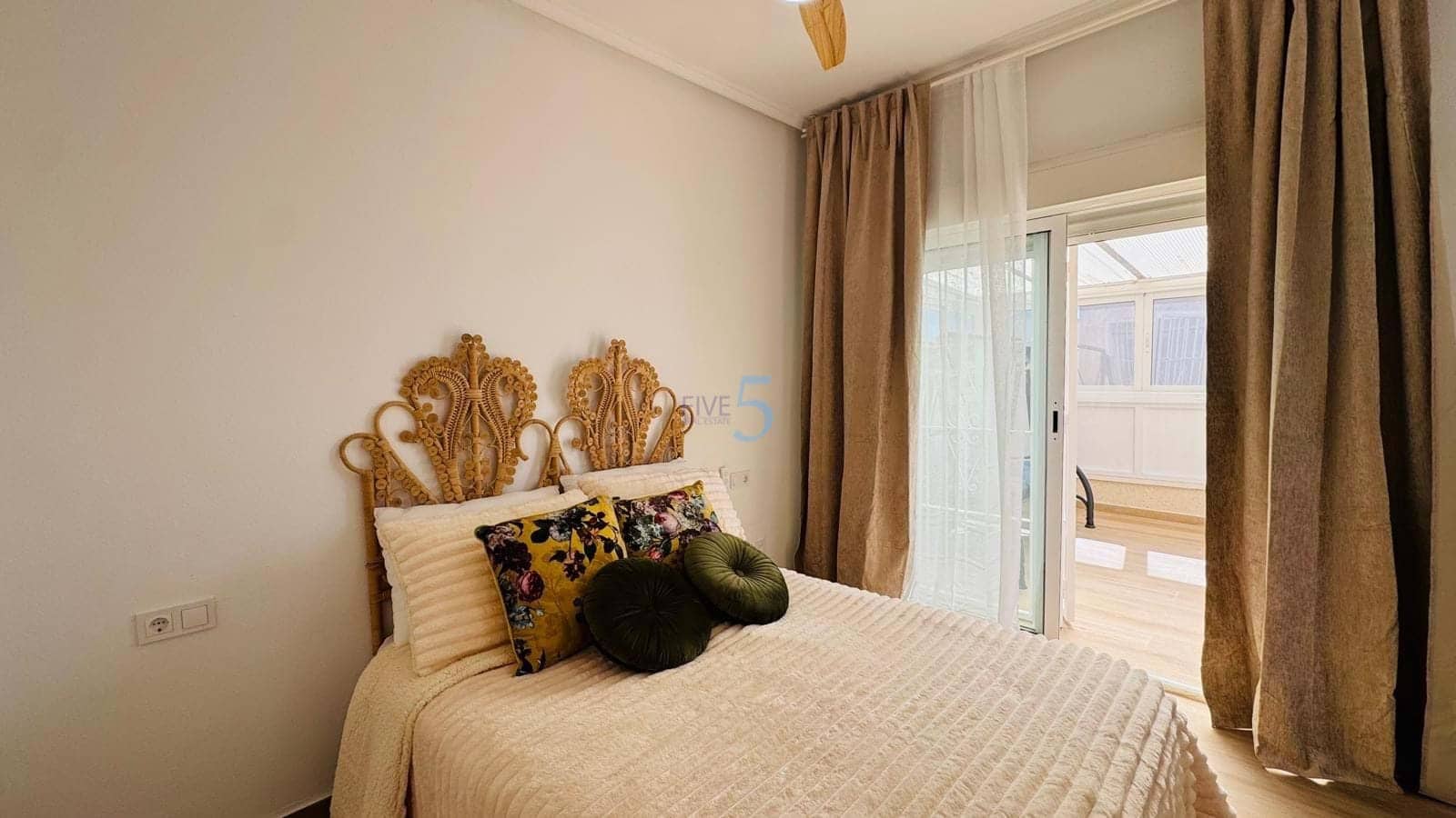 3 chambre Villa/Maison à vendre à Ciudad Quesada avec piscine garage - 260 000 € (Ref: 9740113)