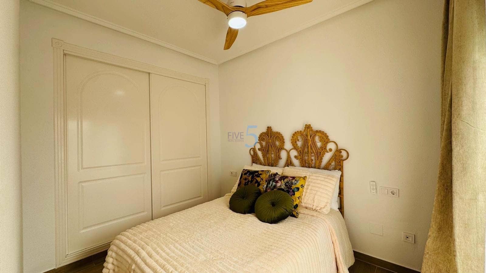 3 chambre Villa/Maison à vendre à Ciudad Quesada avec piscine garage - 260 000 € (Ref: 9740113)