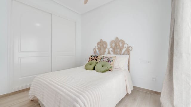 3 camera da letto Villa in vendita in Ciudad Quesada, Rojales con piscina garage - 239.000 € (Rif: 9740113)