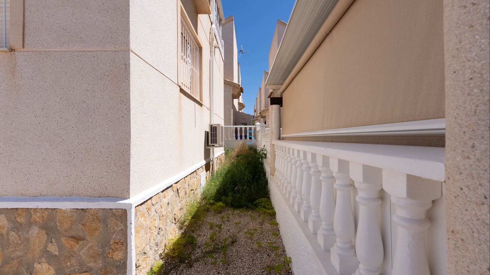 3 camera da letto Villa in vendita in Ciudad Quesada con piscina garage - 239.000 € (Rif: 9740113)