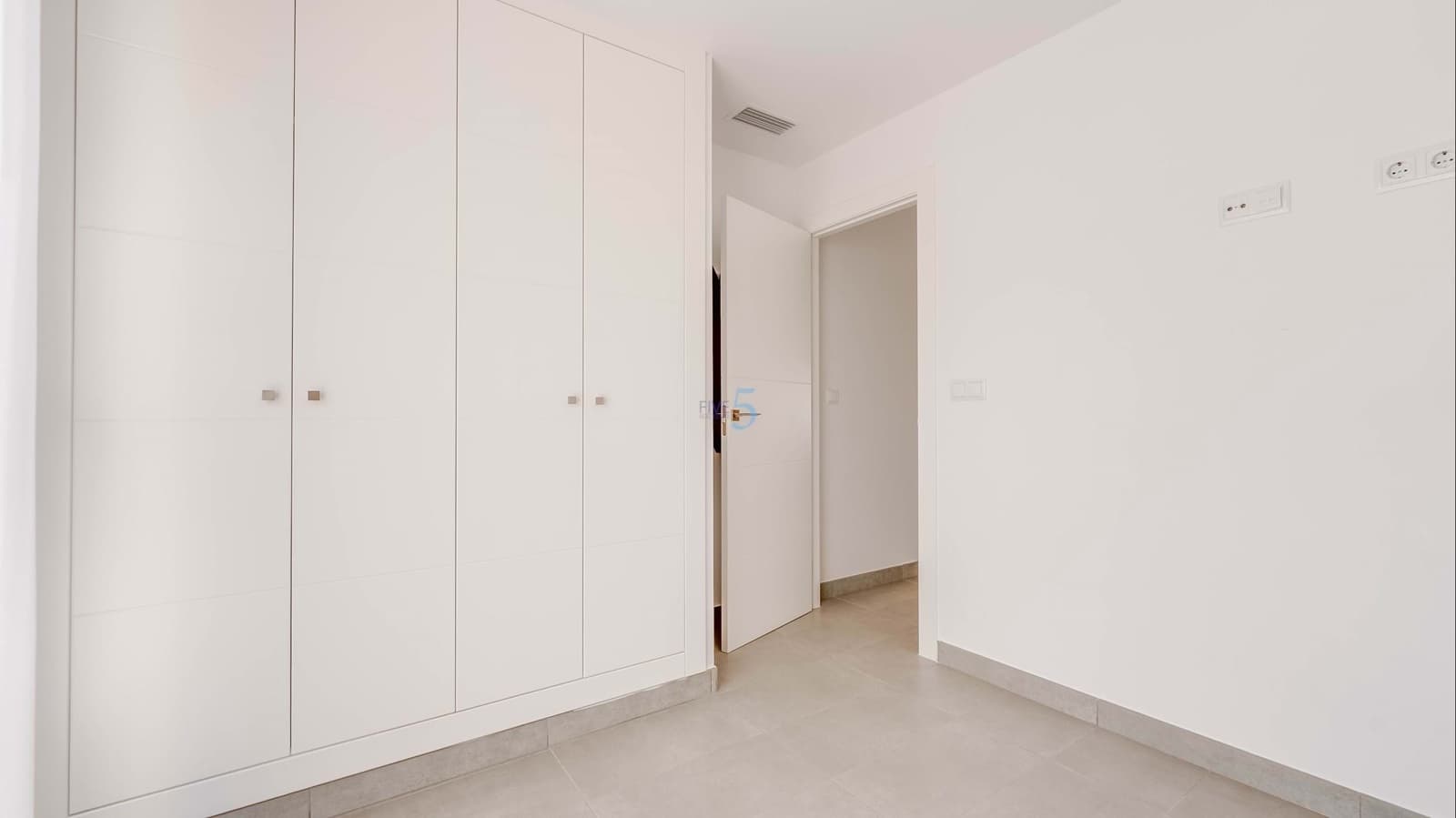 3 bedroom Townhouse for sale in Lo Pagan with pool garage - € 240,000 (Ref: 9740114)