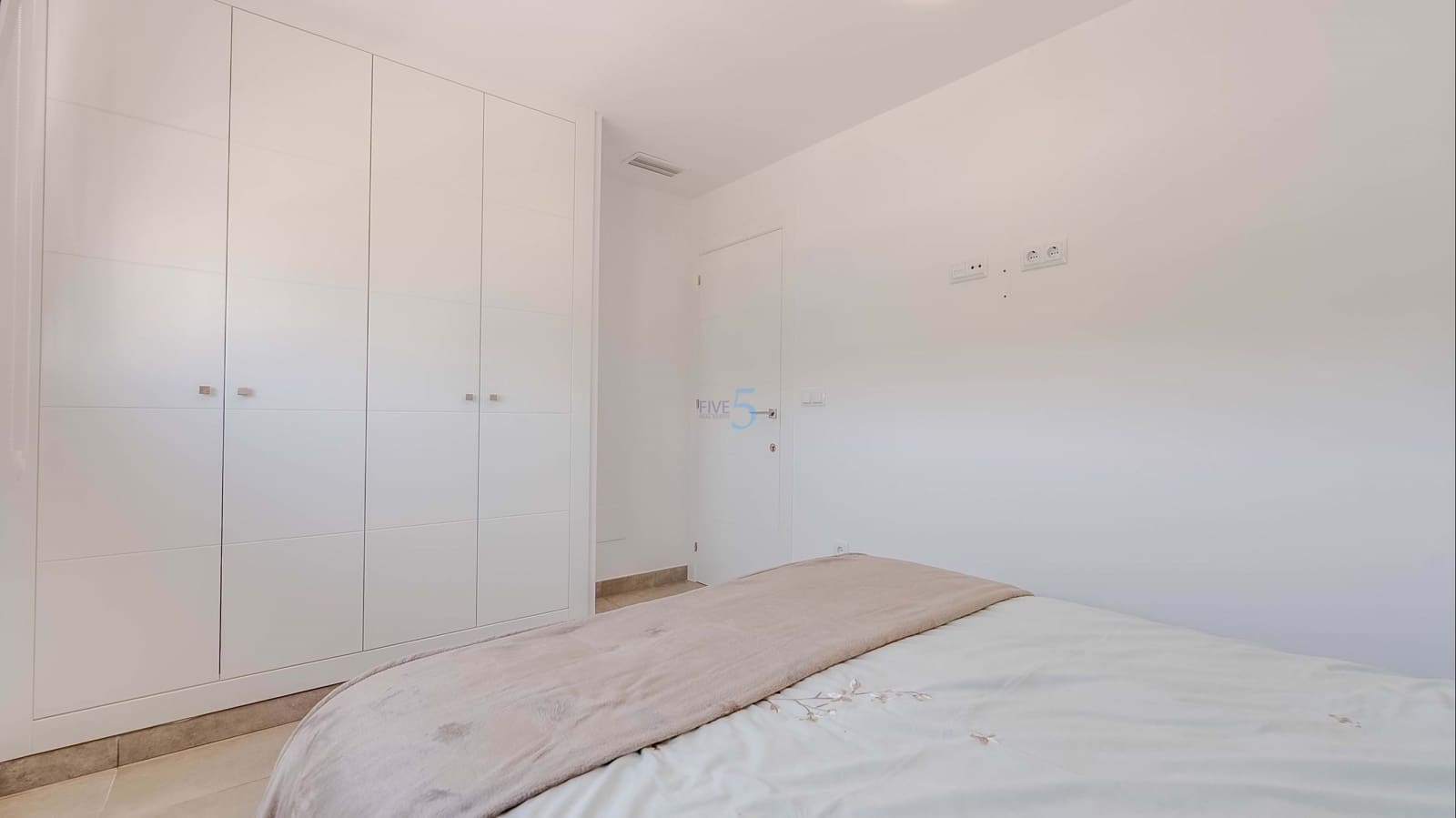 3 bedroom Townhouse for sale in Lo Pagan with pool garage - € 240,000 (Ref: 9740114)