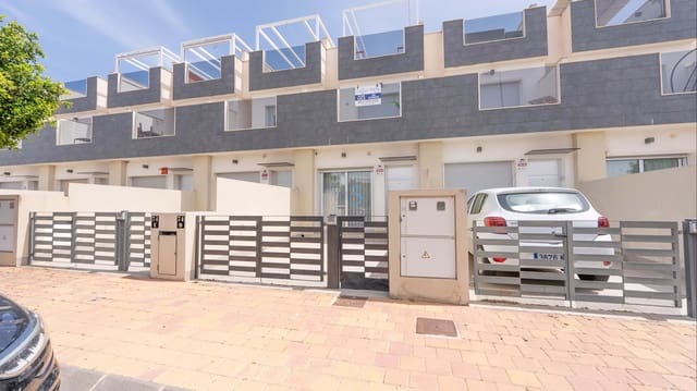 3 bedroom Townhouse for sale in Lo Pagan, San Pedro del Pinatar with pool garage - € 240,000 (Ref: 9740114)