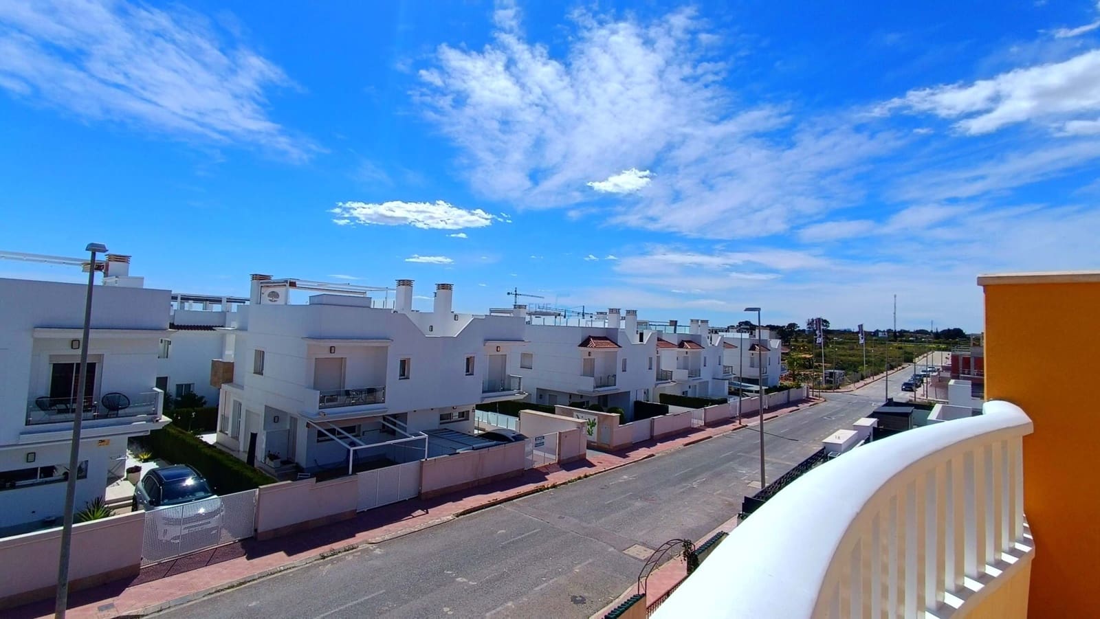 2 sypialnia Dom na sprzedaż w Ciudad Quesada z basenem garażem - 219 995 € (Ref: 9740225)