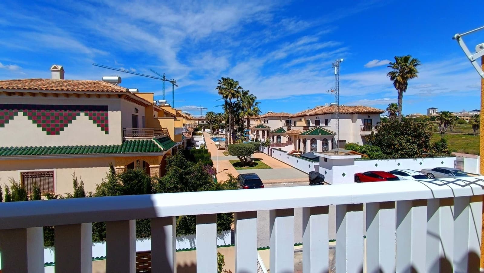 2 sypialnia Dom na sprzedaż w Ciudad Quesada z basenem garażem - 219 995 € (Ref: 9740225)