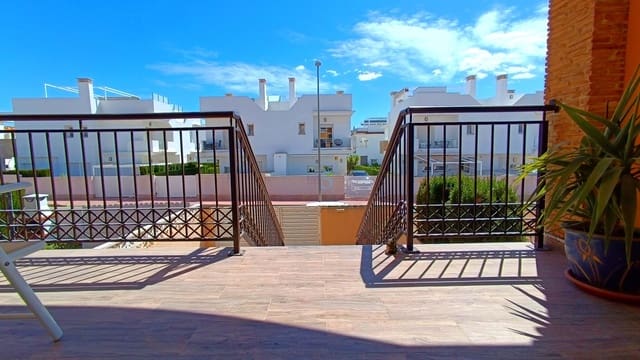 2 sypialnia Dom na sprzedaż w Ciudad Quesada, Rojales z basenem garażem - 219 995 € (Ref: 9740225)