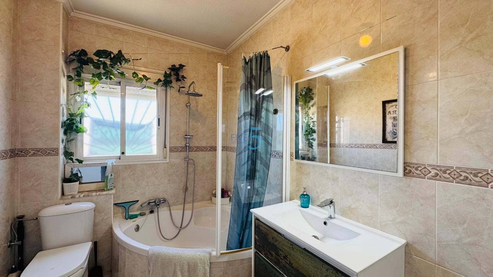 2 sypialnia Dom na sprzedaż w Ciudad Quesada z basenem garażem - 260 000 € (Ref: 9743053)