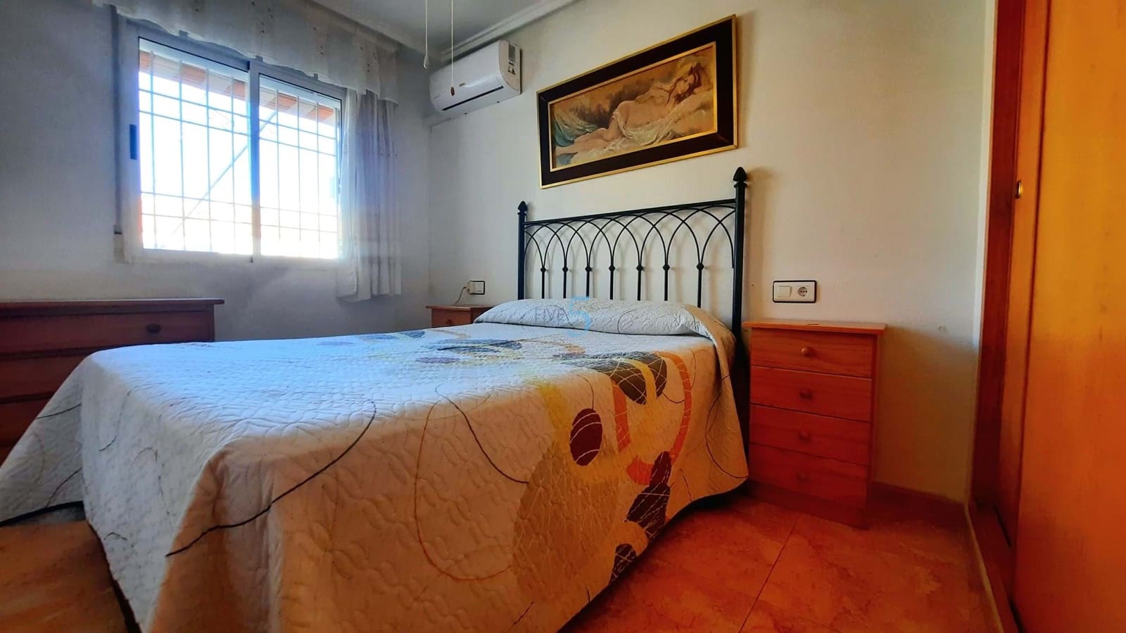 2 soverom Leilighet til salgs i Torrevieja med svømmebasseng garasje - € 158 000 (Ref: 9743160)