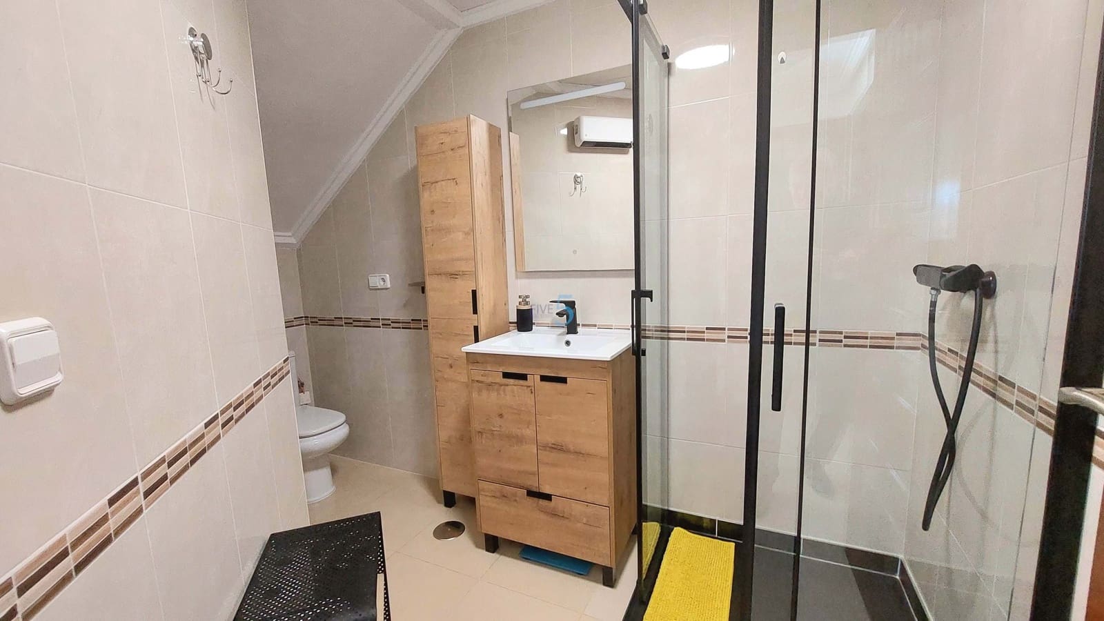 Pareado de 3 habitaciones en Ciudad Quesada en venta con piscina garaje - 284.900 € (Ref: 9744230)