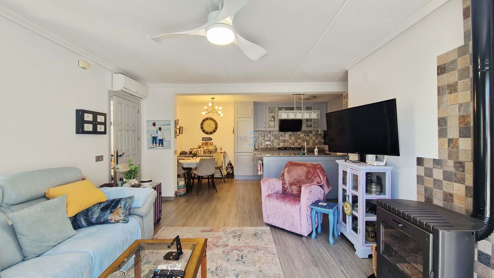 Bungalow de 2 habitaciones en Los Narejos en venta con piscina - 245.000 € (Ref: 9744313)