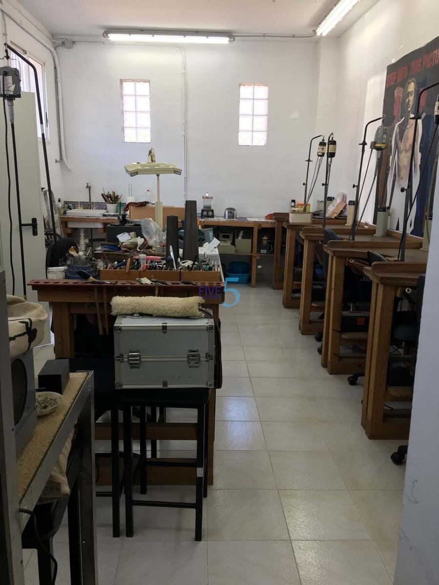 4 bedroom Villa for sale in Daya Nueva with pool - € 395,000 (Ref: 9744314)