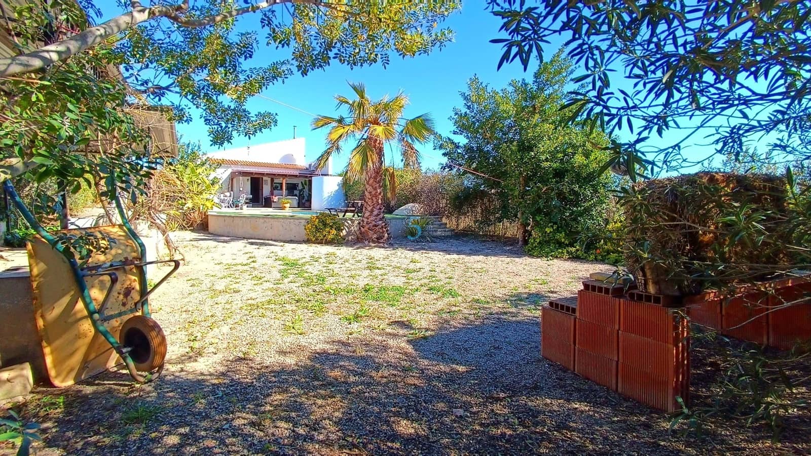 4 bedroom Villa for sale in Daya Nueva with pool - € 395,000 (Ref: 9744314)