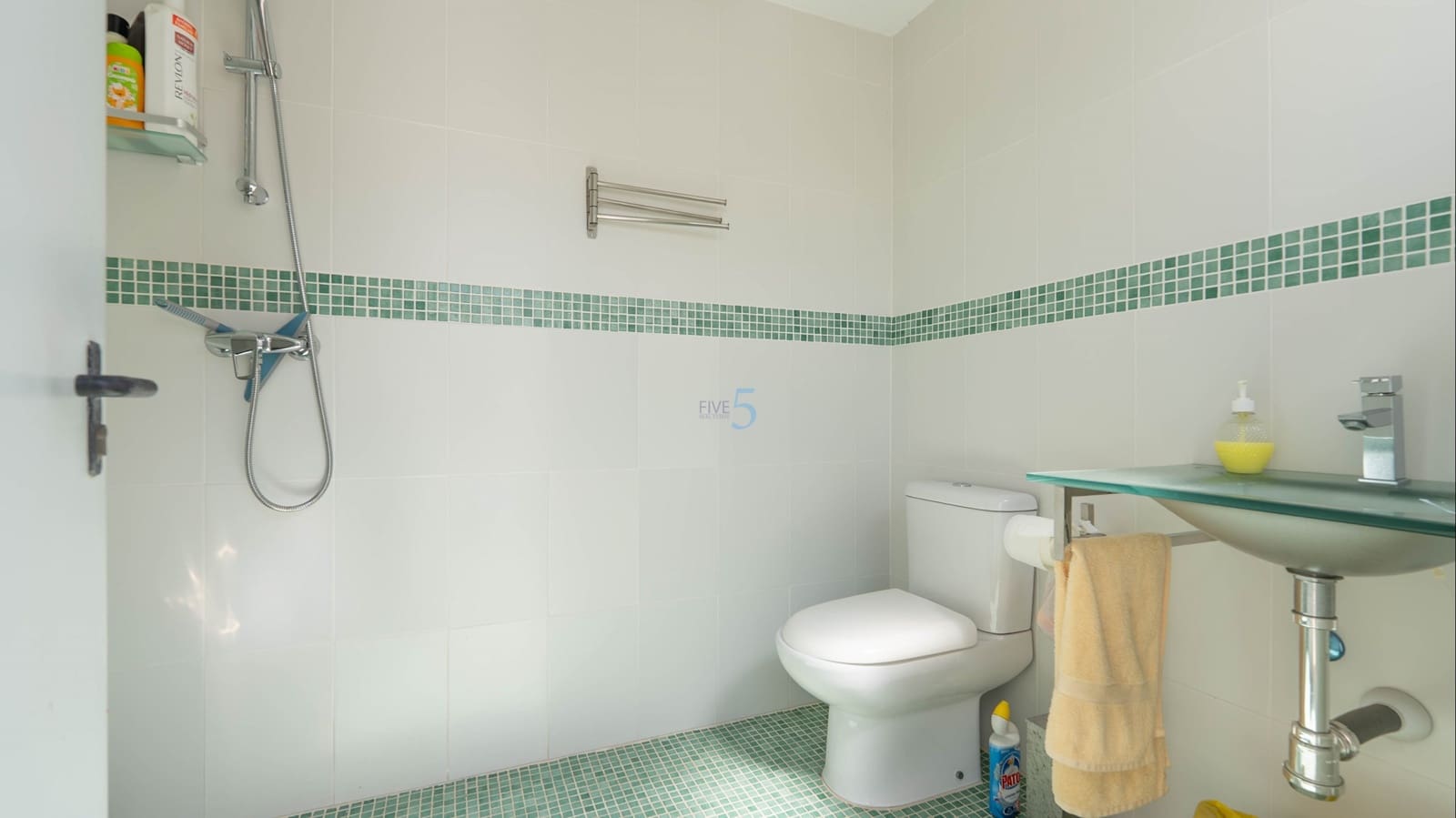 4 soveværelse Villa til salg i Daya Nueva med swimmingpool - € 395.000 (Ref: 9744314)