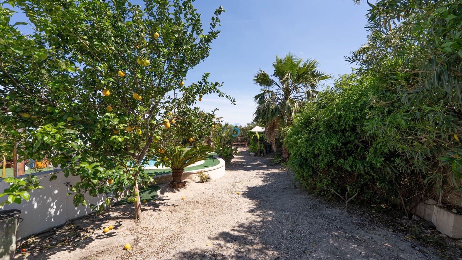 4 soveværelse Villa til salg i Daya Nueva med swimmingpool - € 395.000 (Ref: 9744314)