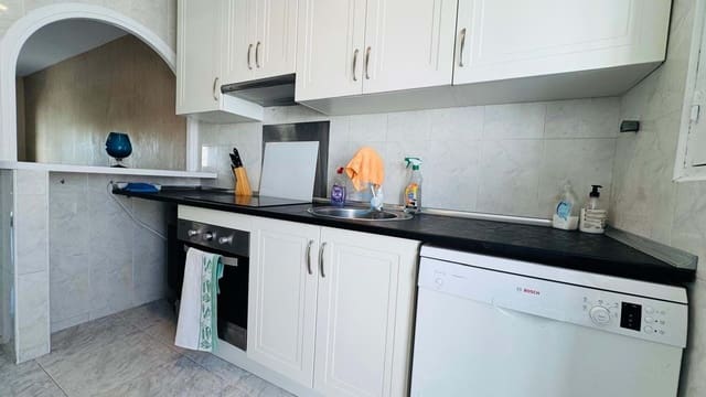 Casa de 3 habitaciones en Los Balcones - Los Altos, Orihuela en venta - 210.000 € (Ref: 9747284)