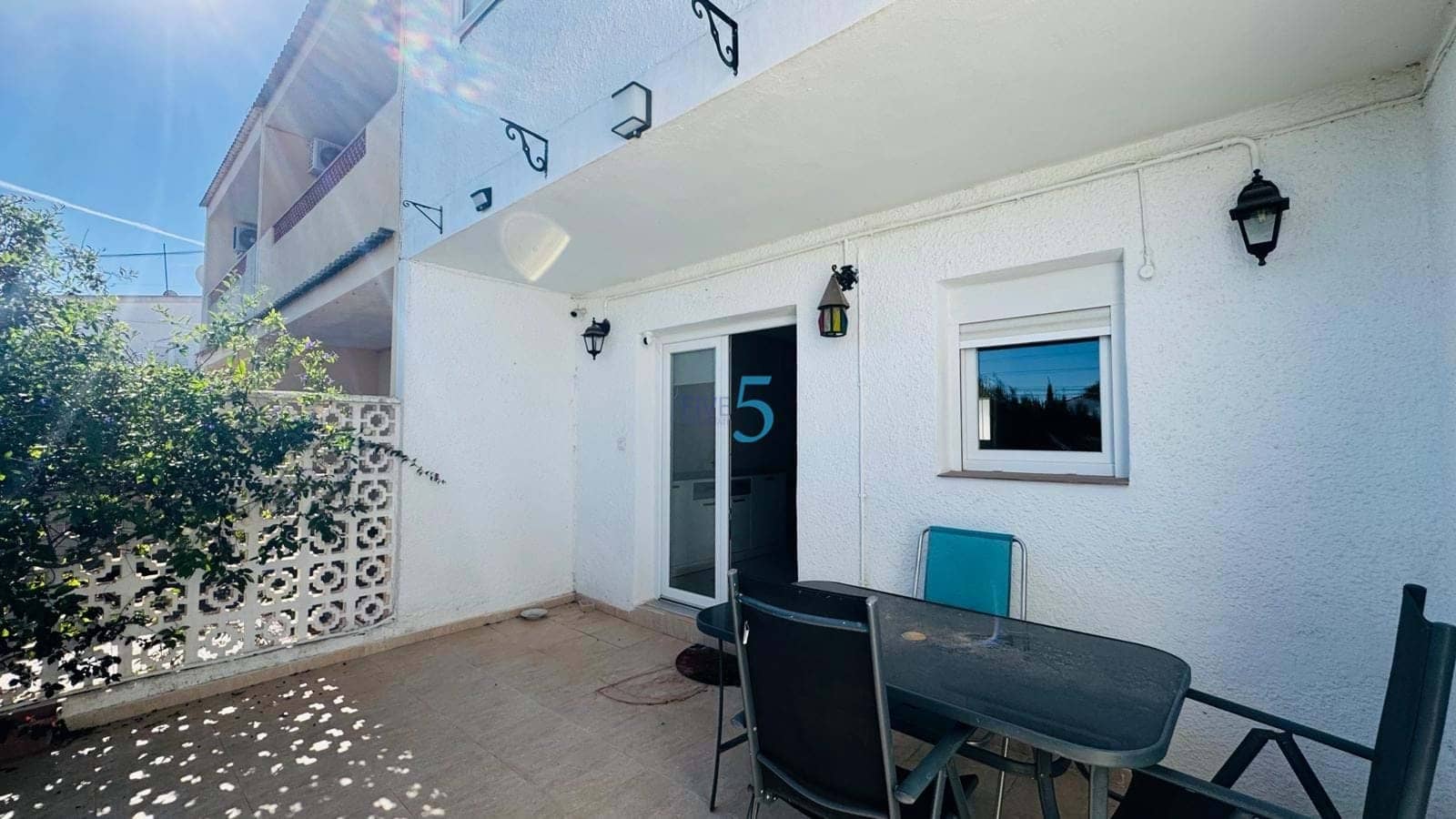 Casa de 3 habitaciones en Orihuela Costa en venta - 210.000 € (Ref: 9747284)