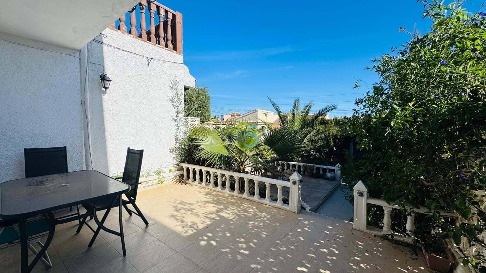 Casa de 3 habitaciones en Orihuela Costa en venta - 210.000 € (Ref: 9747284)