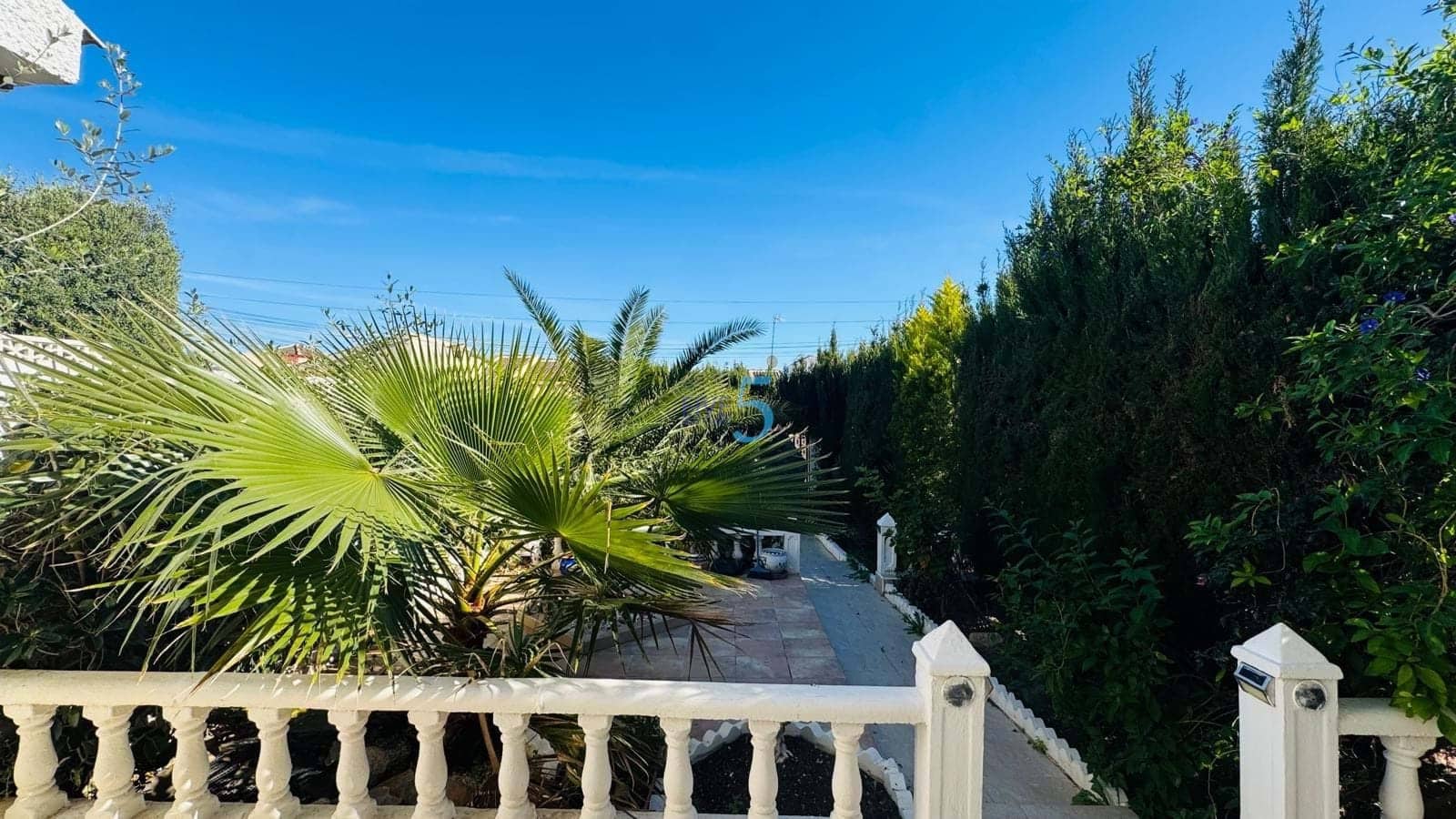 Casa de 3 habitaciones en Orihuela Costa en venta - 210.000 € (Ref: 9747284)