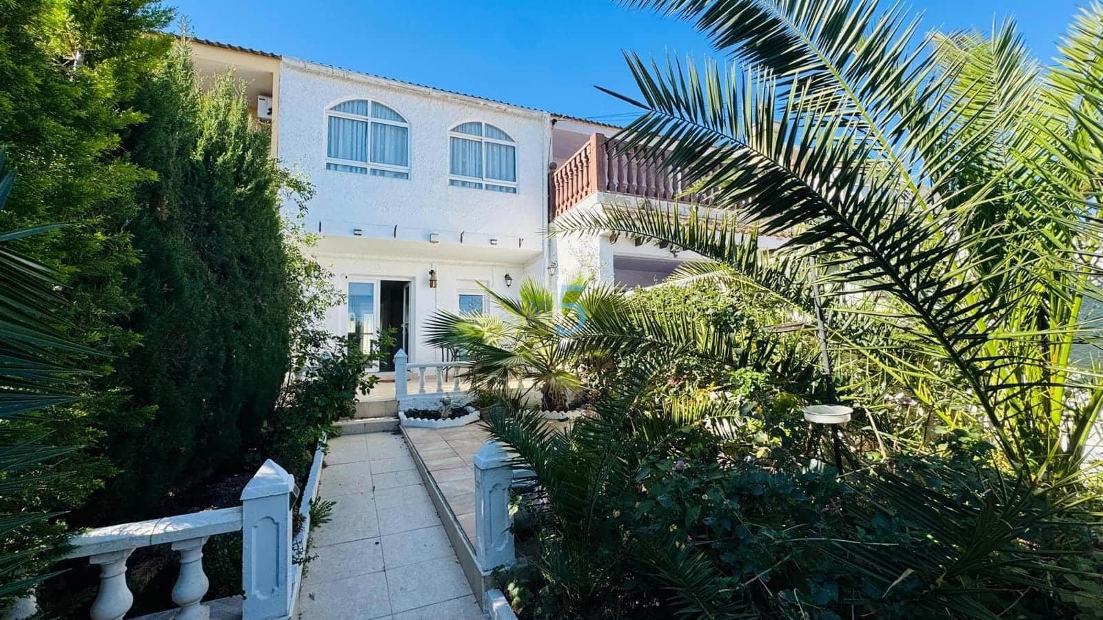 Casa de 3 habitaciones en Orihuela Costa en venta - 210.000 € (Ref: 9747284)