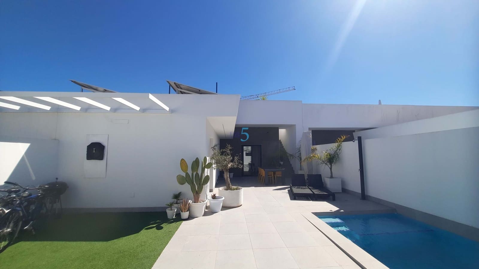 2 chambre Villa/Maison à vendre à Roldan avec piscine - 289 900 € (Ref: 9747285)