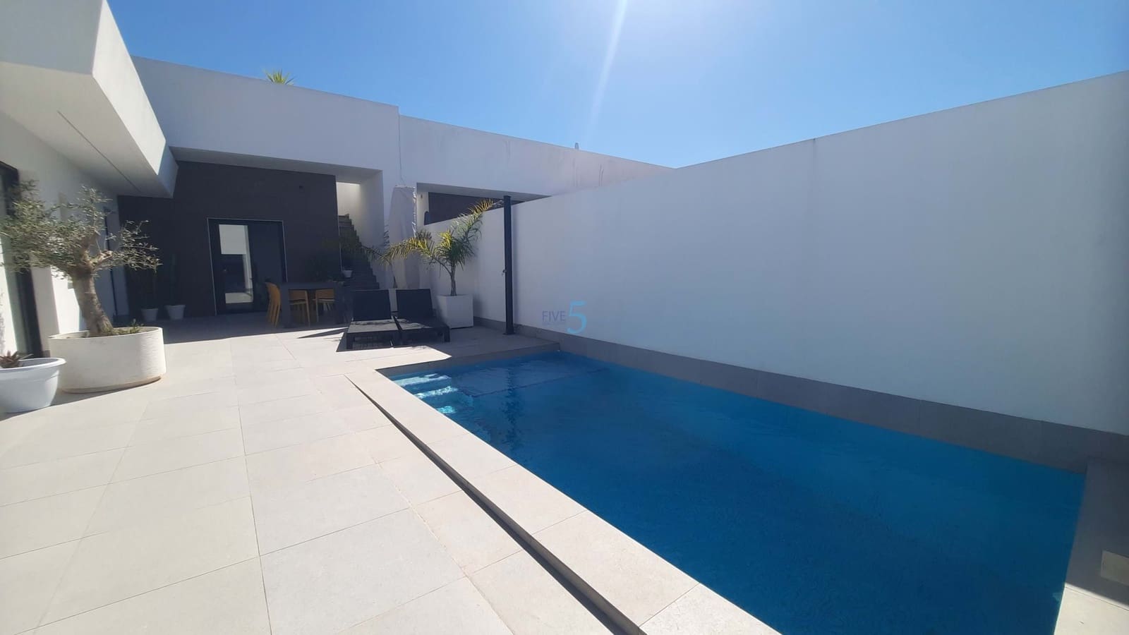 2 chambre Villa/Maison à vendre à Roldan avec piscine - 289 900 € (Ref: 9747285)