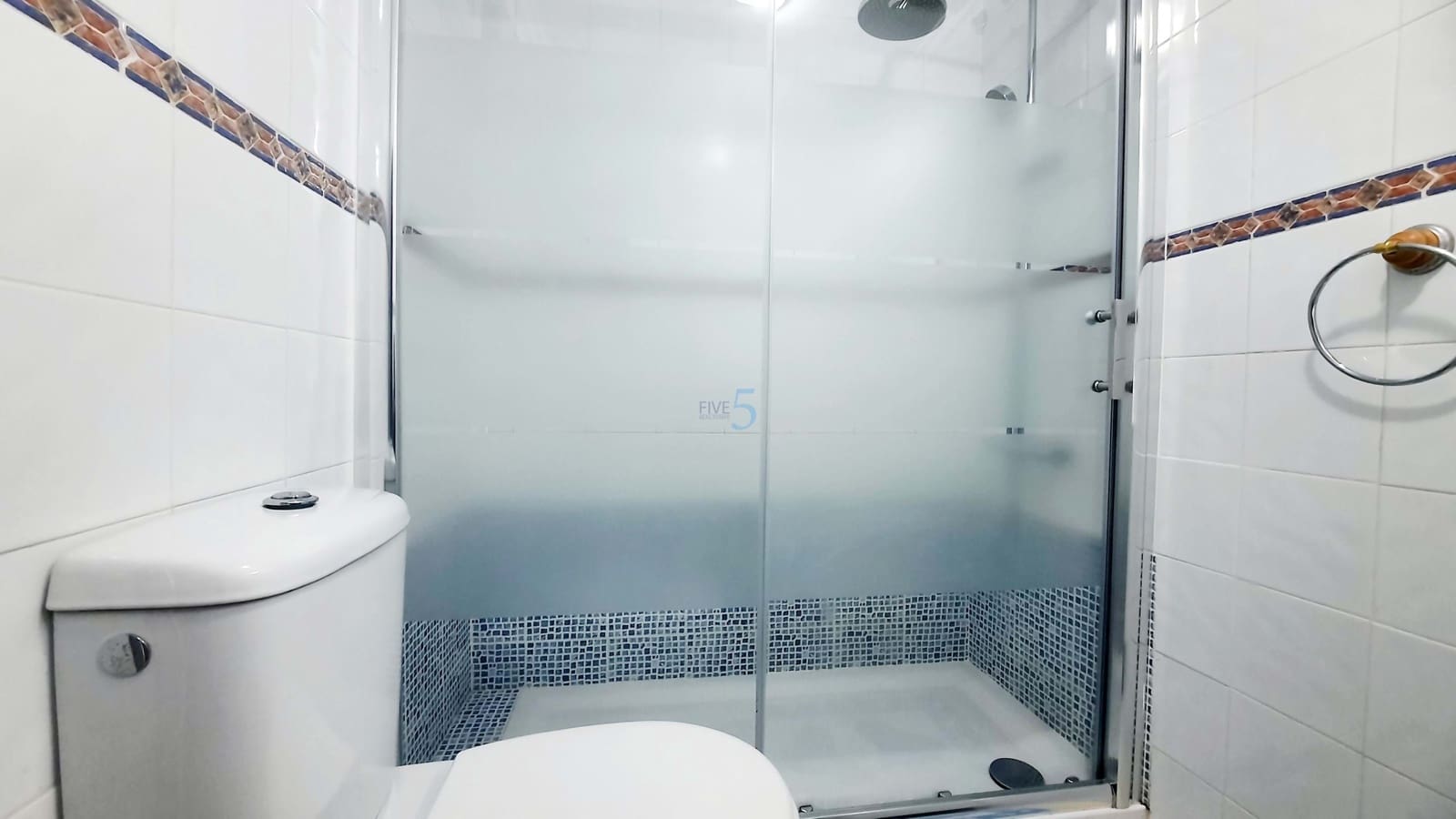 2 soveværelse Lejlighed til salg i La Florida med swimmingpool - € 145.000 (Ref: 9747288)