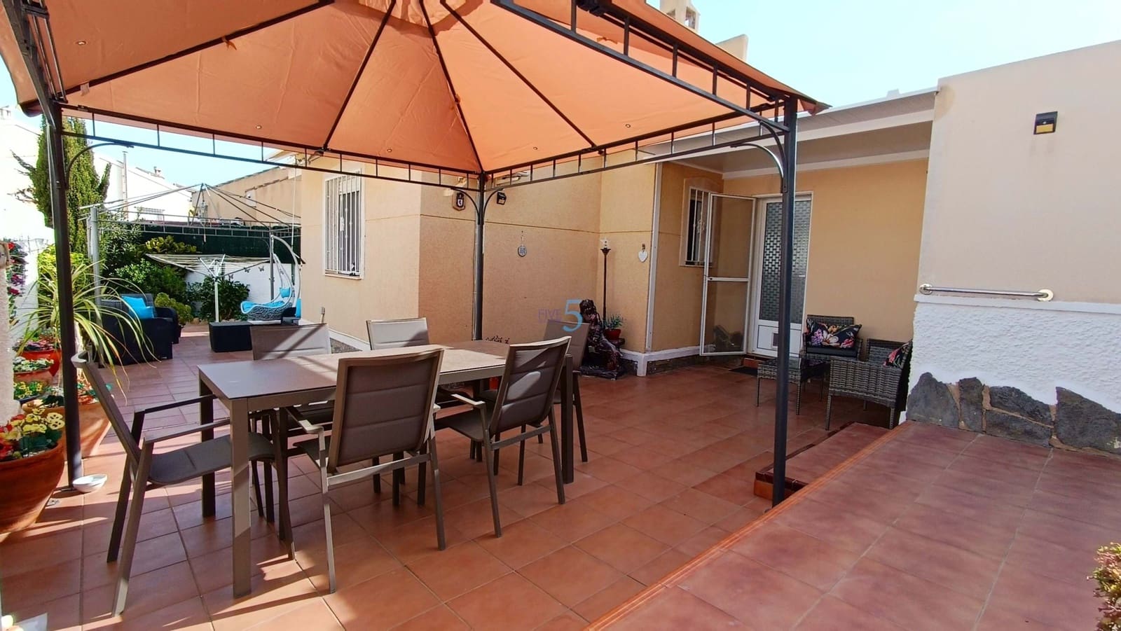 2 chambre Villa/Maison à vendre à Ciudad Quesada avec piscine - 229 995 € (Ref: 9750941)