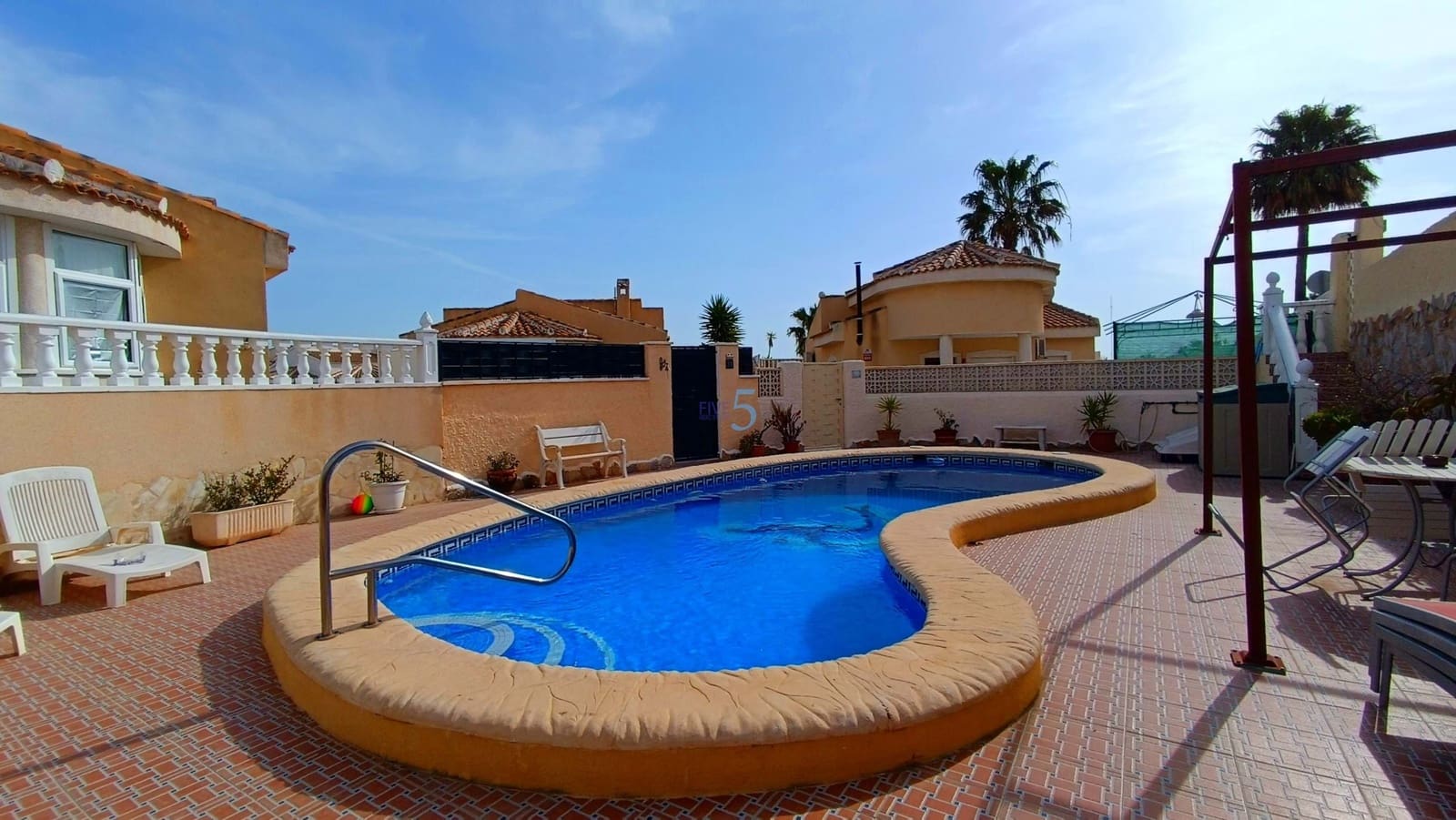 2 chambre Villa/Maison à vendre à Ciudad Quesada avec piscine - 229 995 € (Ref: 9750941)