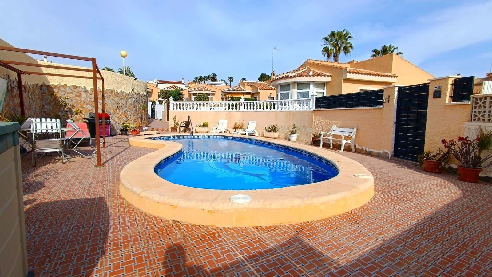 2 chambre Villa/Maison à vendre à Ciudad Quesada avec piscine - 229 995 € (Ref: 9750941)