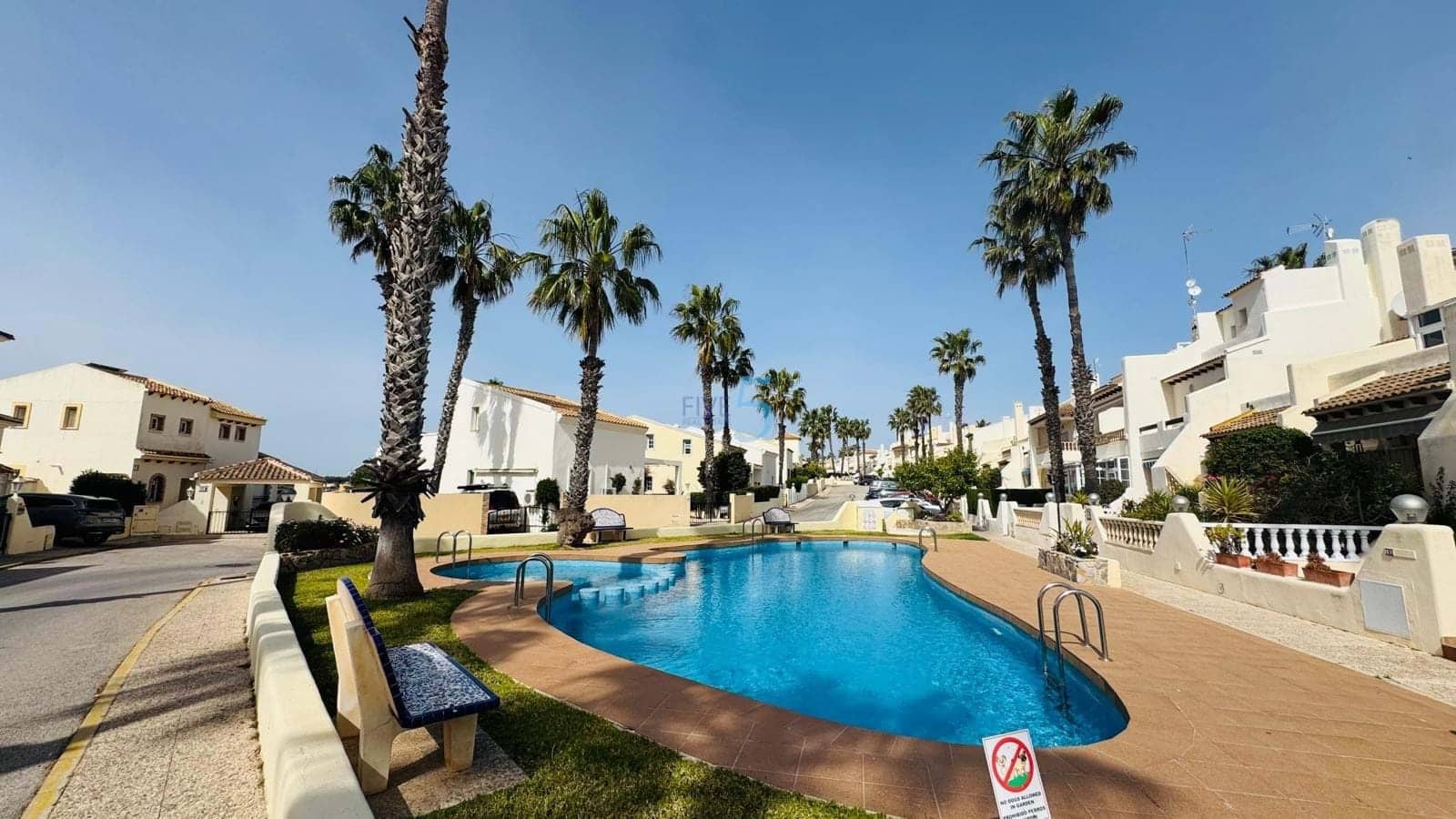 2 soveværelse Lejlighed til salg i Las Ramblas Golf med swimmingpool garage - € 249.000 (Ref: 9751245)