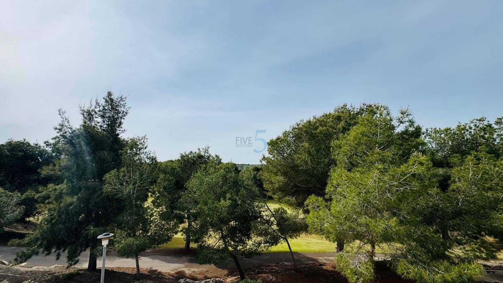 2 soveværelse Lejlighed til salg i Las Ramblas Golf med swimmingpool garage - € 249.000 (Ref: 9751245)