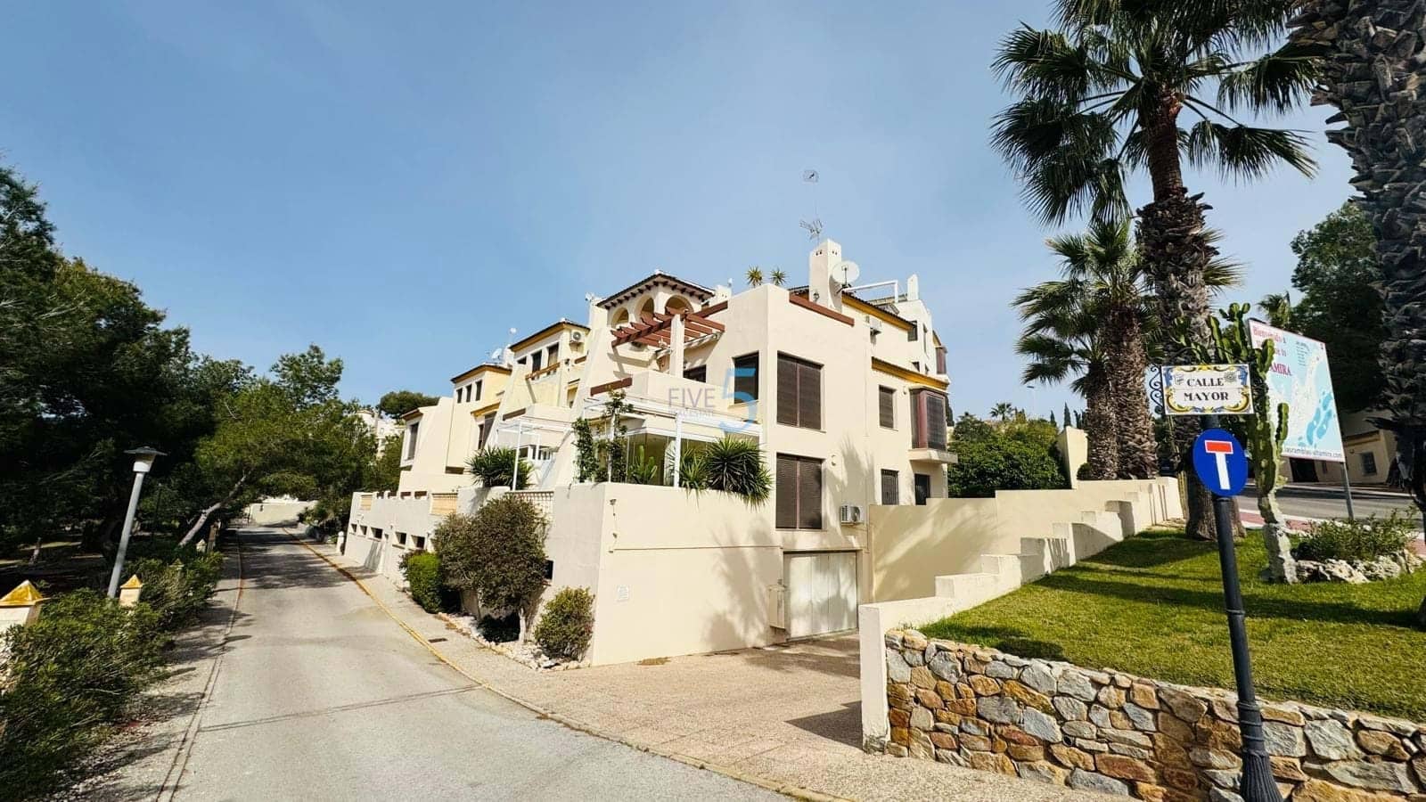 2 soveværelse Lejlighed til salg i Las Ramblas Golf med swimmingpool garage - € 249.000 (Ref: 9751245)