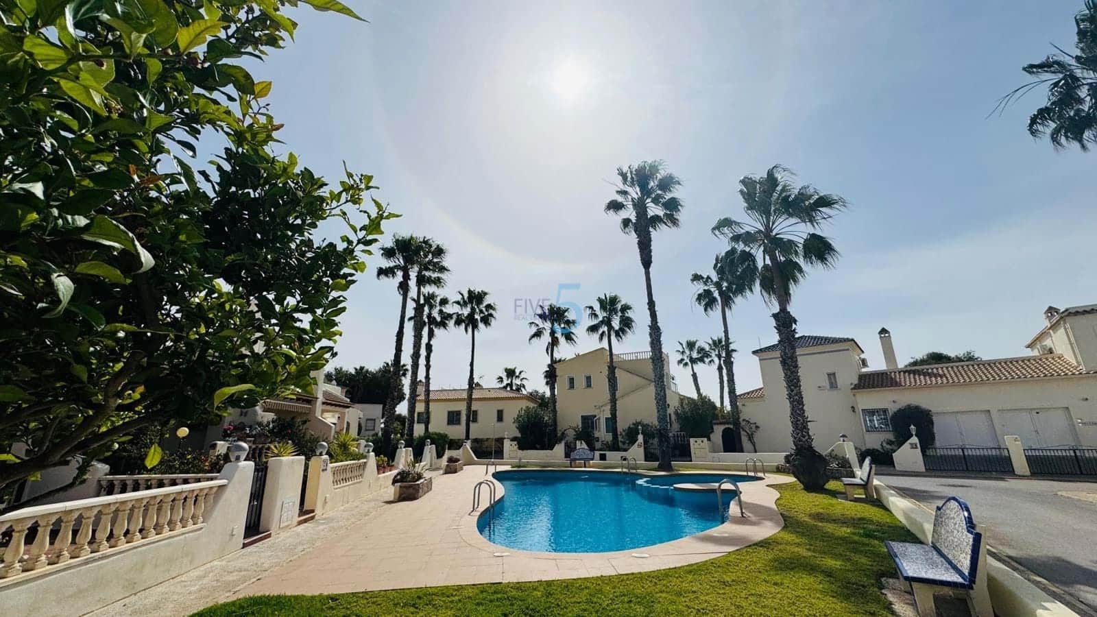 2 soveværelse Lejlighed til salg i Las Ramblas Golf med swimmingpool garage - € 249.000 (Ref: 9751245)