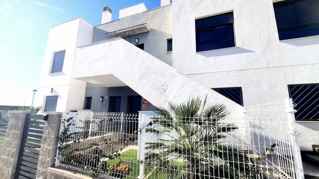 2 quarto Apartamento para venda em Pilar de la Horadada com piscina - 235 000 € (Ref: 9751481)