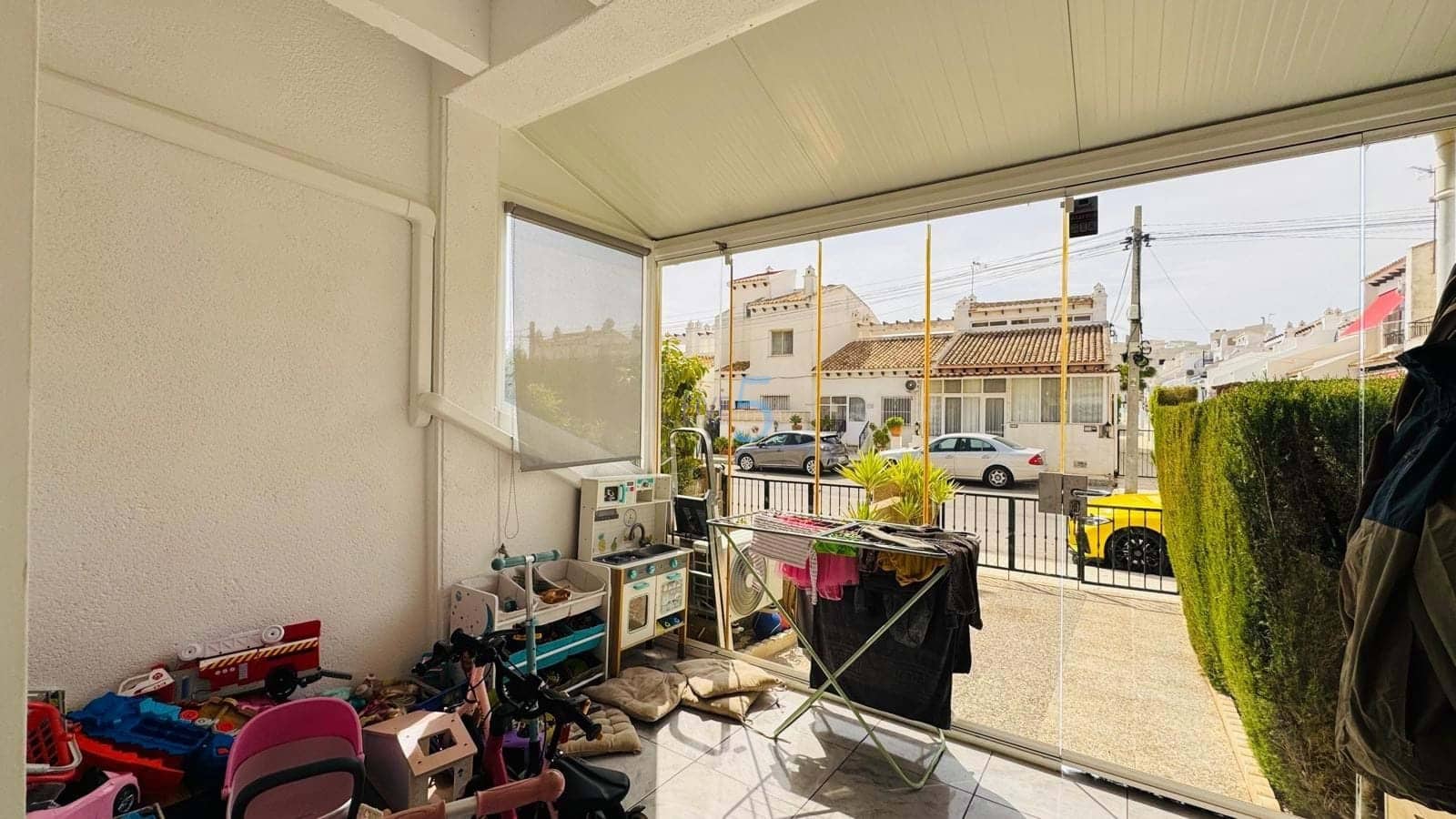 Casa de 4 habitaciones en Villamartin en venta con piscina - 184.000 € (Ref: 9751482)