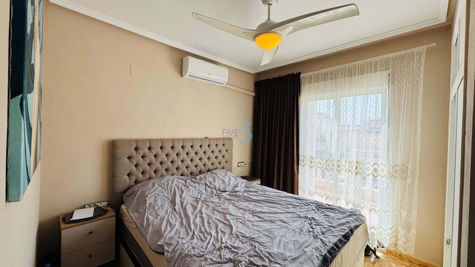 Casa de 4 habitaciones en Villamartin en venta con piscina - 184.000 € (Ref: 9751482)