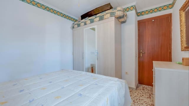 3 Zimmer Apartment zu verkaufen in Torrevieja - 95.000 € (Ref: 9752583)