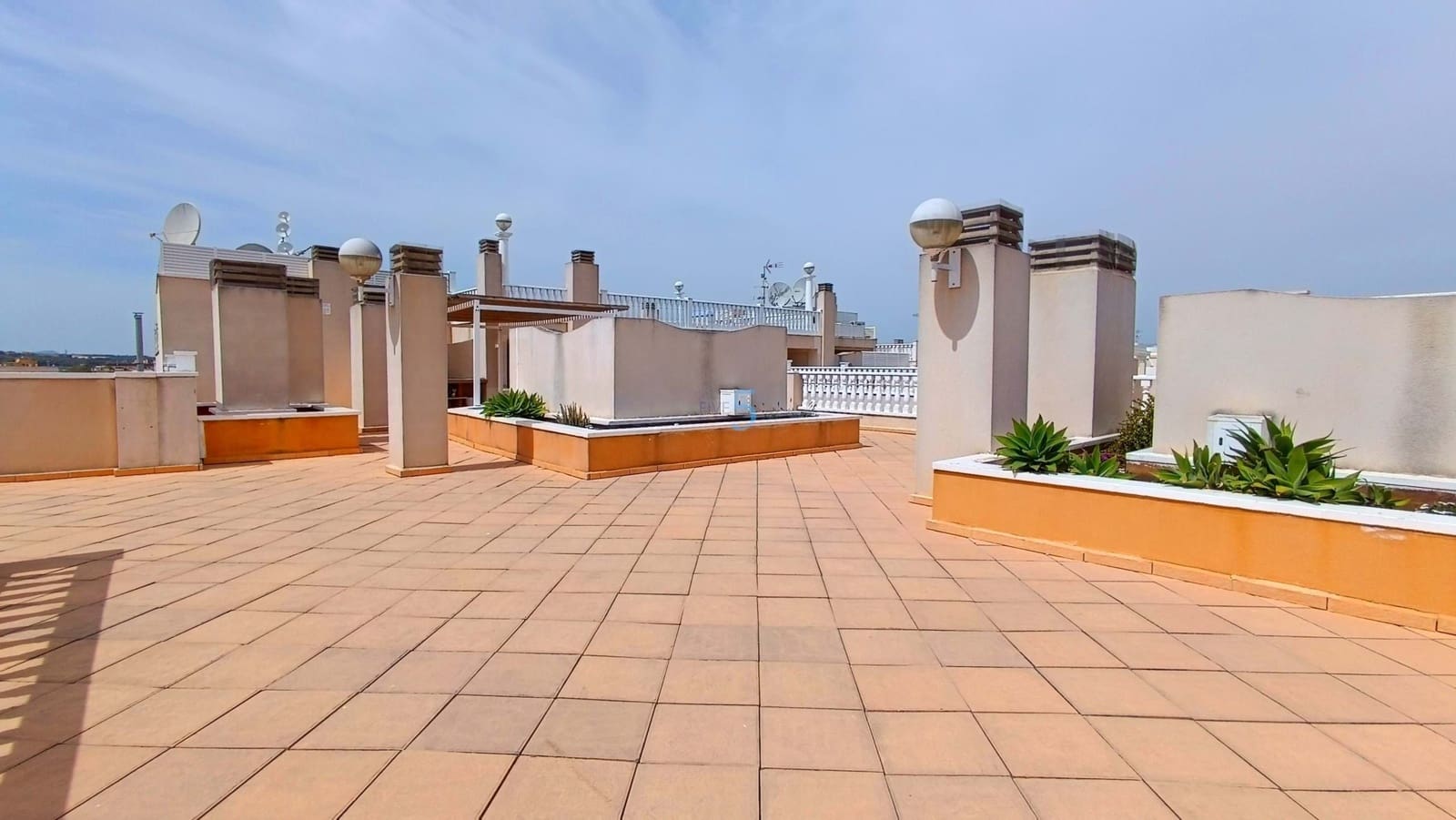 2 soveværelse Lejlighed til salg i Formentera del Segura med swimmingpool - € 97.500 (Ref: 9752584)