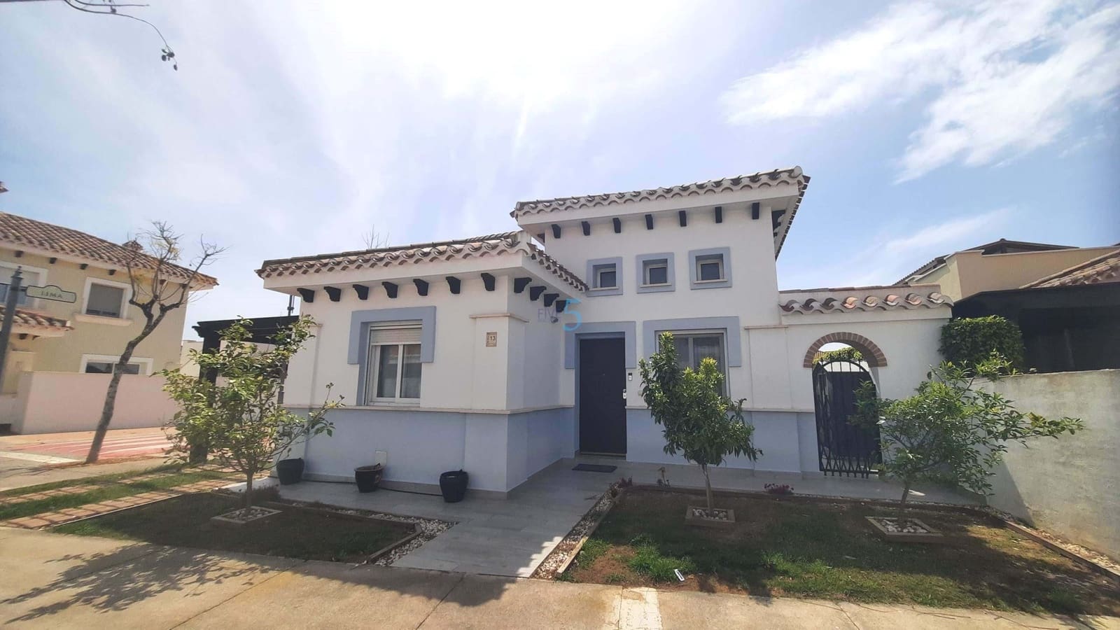 3 soveværelse Villa til salg i Mar Menor Golf Resort med swimmingpool - € 380.000 (Ref: 9756760)