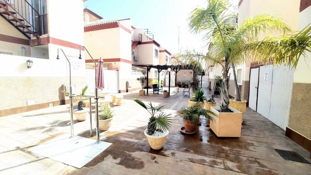 2 makuuhuone Huoneisto myytävänä paikassa San Pedro del Pinatar mukana uima-altaan - 139 950 € (Ref: 9757817)