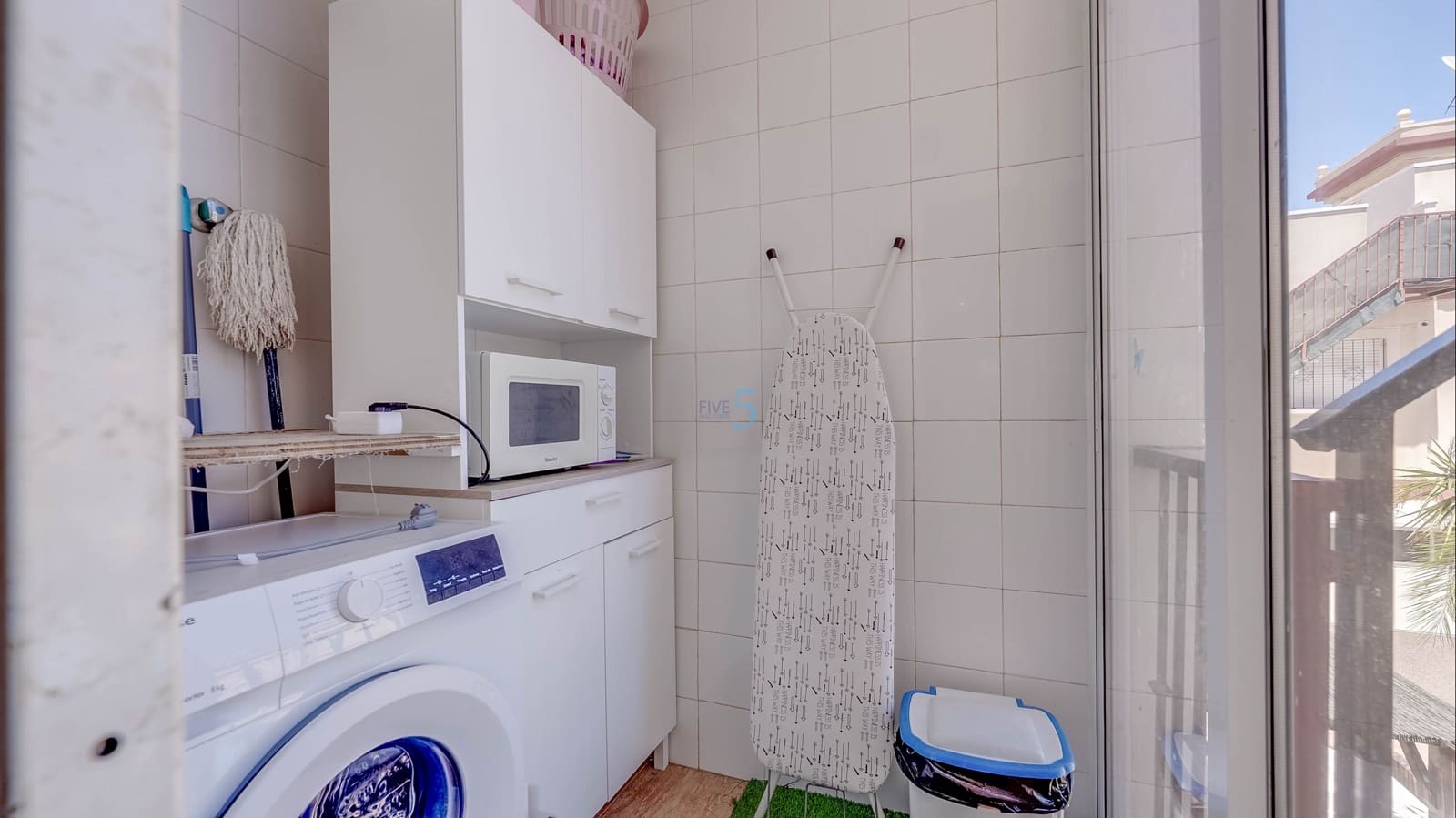 Apartamento de 2 habitaciones en San Pedro del Pinatar en venta con piscina - 139.950 € (Ref: 9757817)