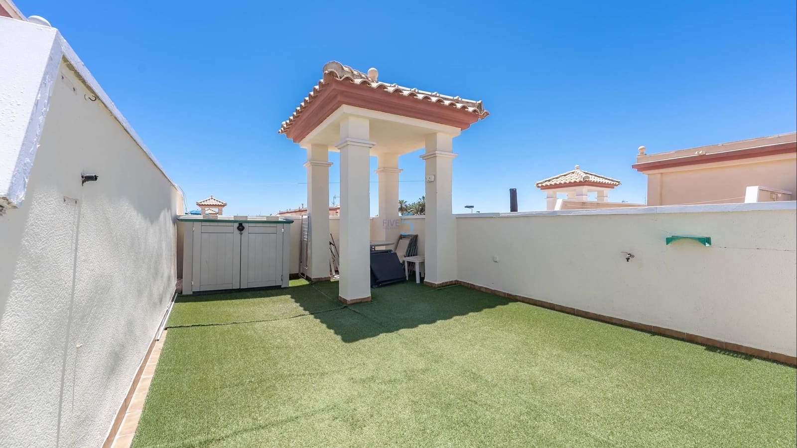 Apartamento de 2 habitaciones en San Pedro del Pinatar en venta con piscina - 139.950 € (Ref: 9757817)