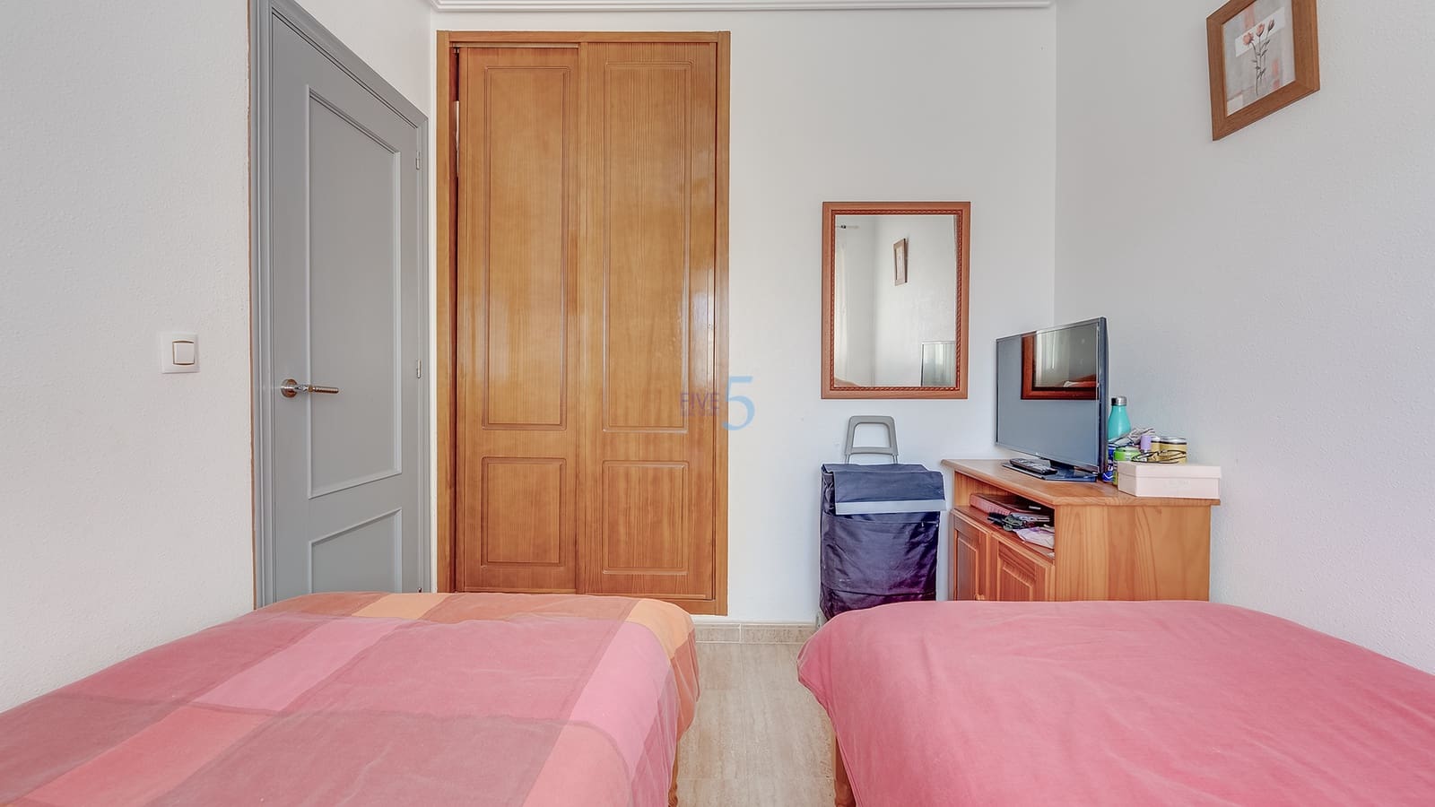 Apartamento de 2 habitaciones en San Pedro del Pinatar en venta con piscina - 139.950 € (Ref: 9757817)