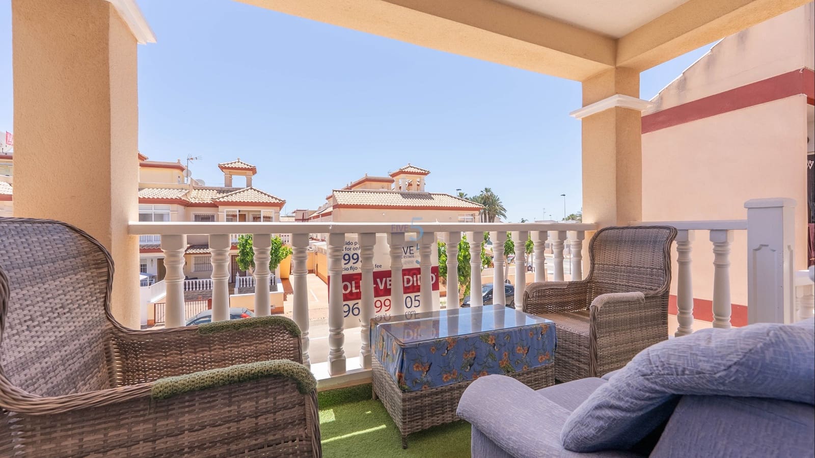 Apartamento de 2 habitaciones en San Pedro del Pinatar en venta con piscina - 139.950 € (Ref: 9757817)