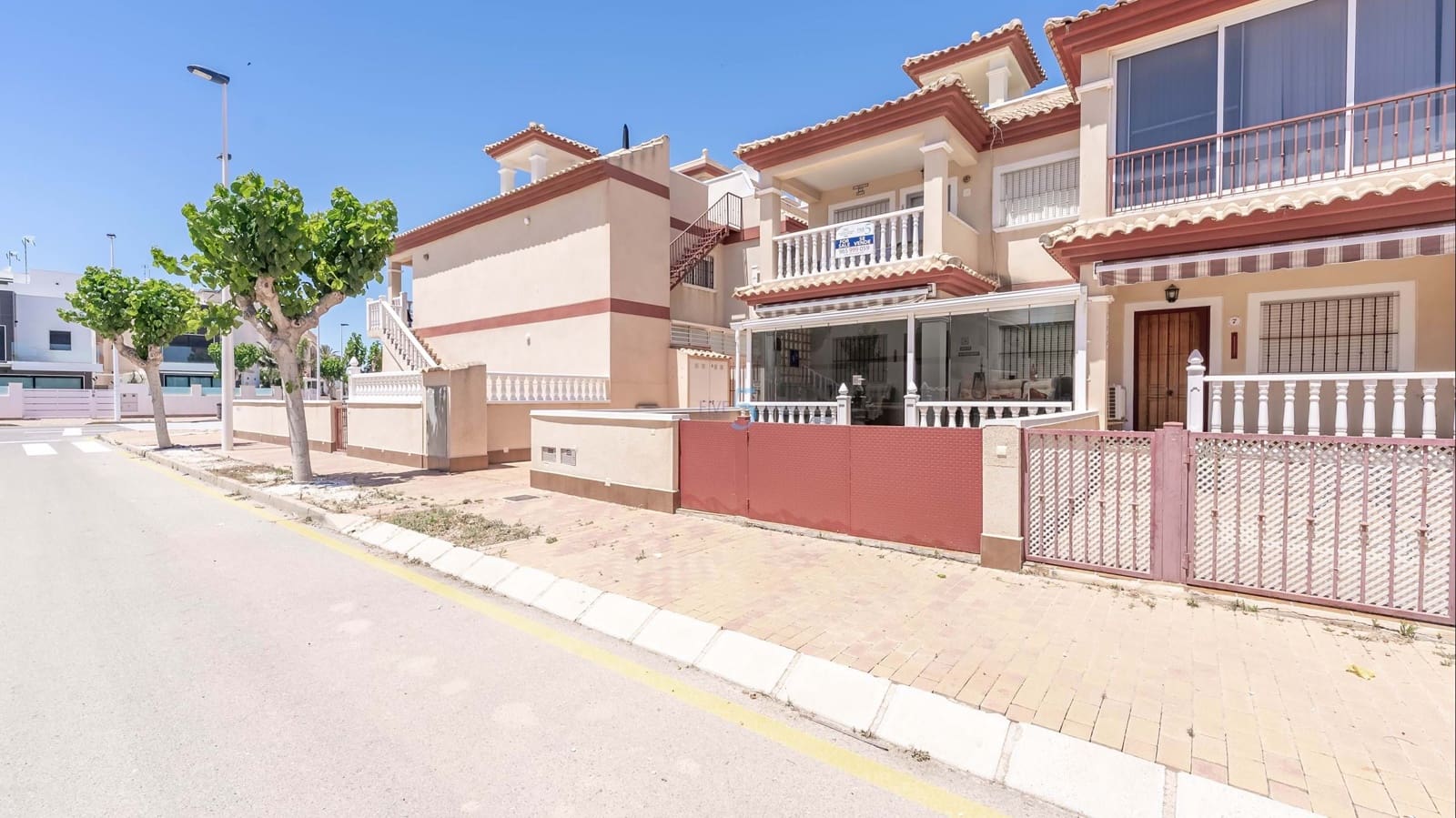 Apartamento de 2 habitaciones en San Pedro del Pinatar en venta con piscina - 139.950 € (Ref: 9757817)