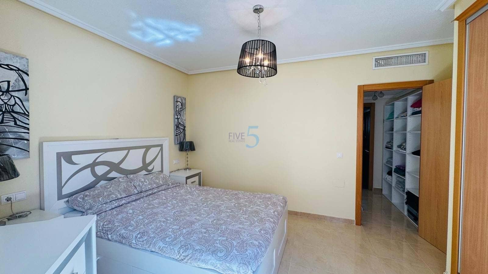 3 sovrum Hus till salu i Villamartin med pool garage - 234 000 € (Ref: 9761309)