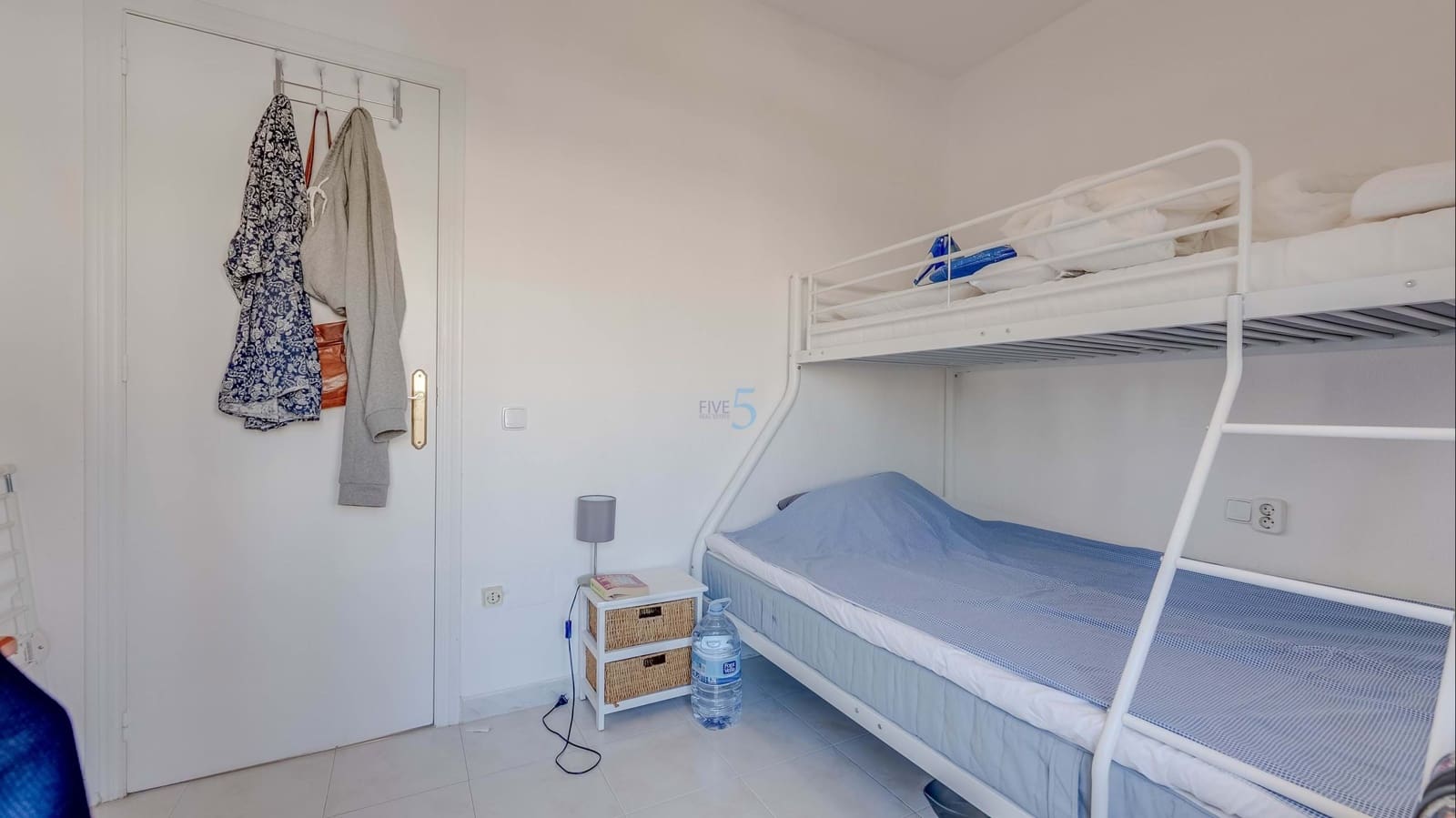 2 bedroom Townhouse for sale in La Florida with pool - € 164,000 (Ref: 9761432)