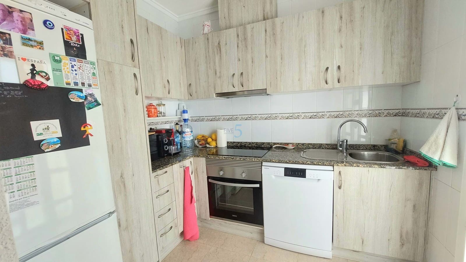 2 bedroom Semi-detached Villa for sale in Ciudad Quesada with pool garage - € 229,900 (Ref: 9761434)