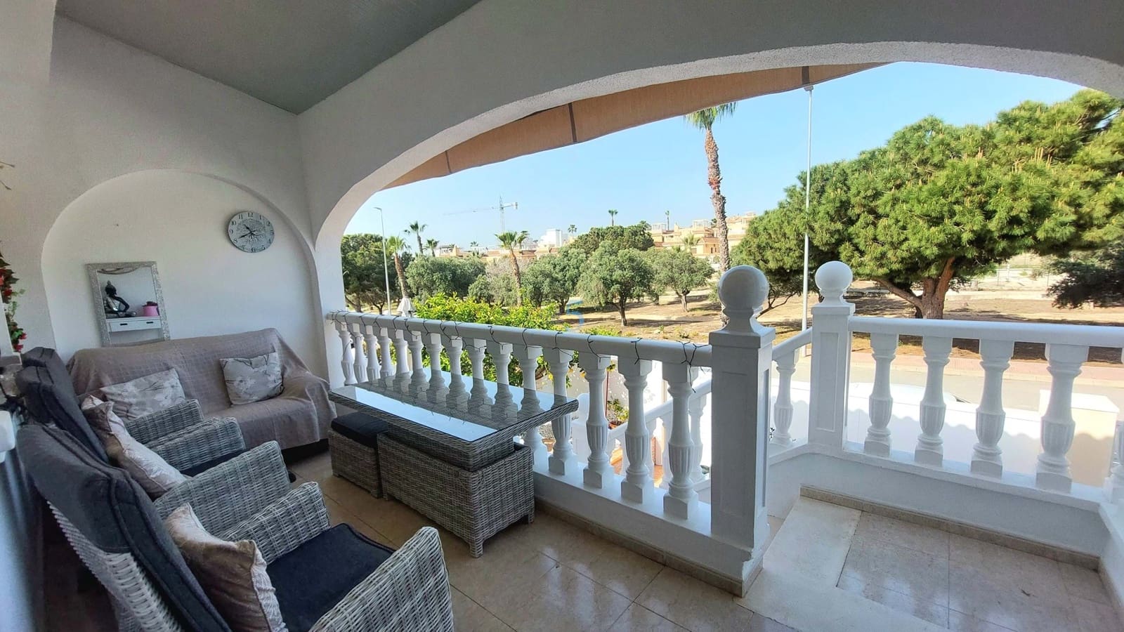 2 bedroom Semi-detached Villa for sale in Ciudad Quesada with pool garage - € 229,900 (Ref: 9761434)