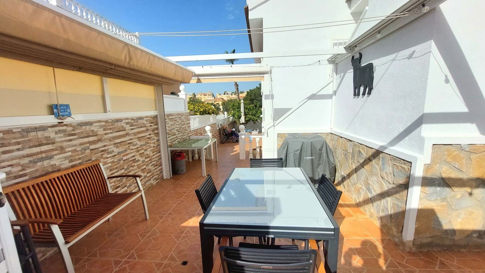2 bedroom Semi-detached Villa for sale in Ciudad Quesada with pool garage - € 229,900 (Ref: 9761434)